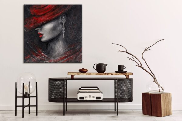 Настінний декор з портретом жінки, жіночий стиль в декорі, настінний декор, крафтова картина з жінкою, портрет жінки в капелюшку, червоні та чорні кольори на картині