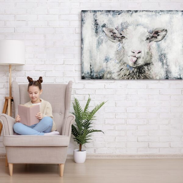 Акрилова картина на полотні “Щаслива овечка”