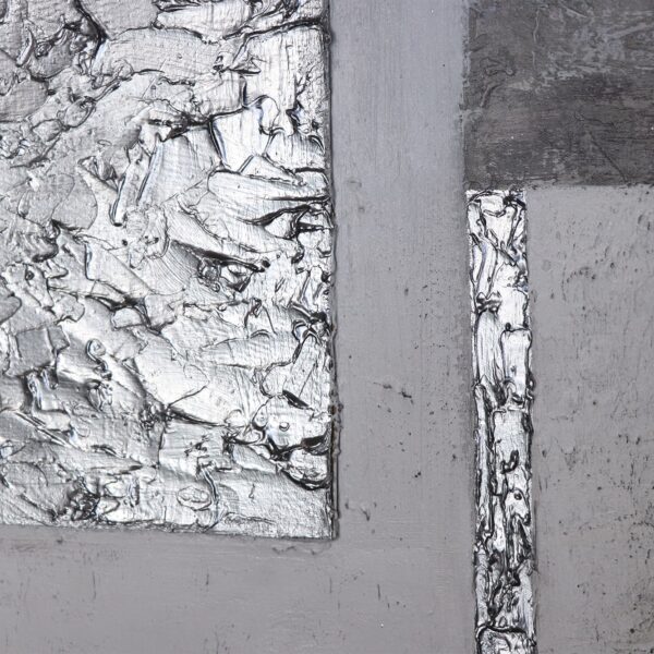 Картина зі сріблястою фактурою “Бездоганна стабільність”