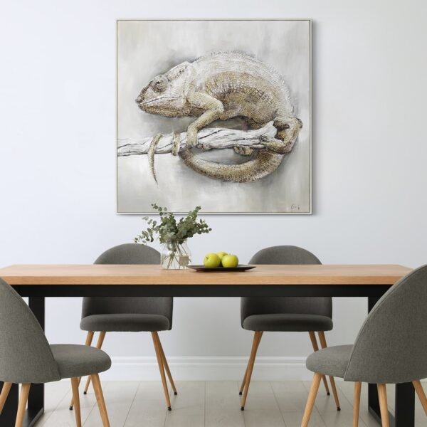 Фактурна картина на полотні “Мадагаскарський хамелеон”